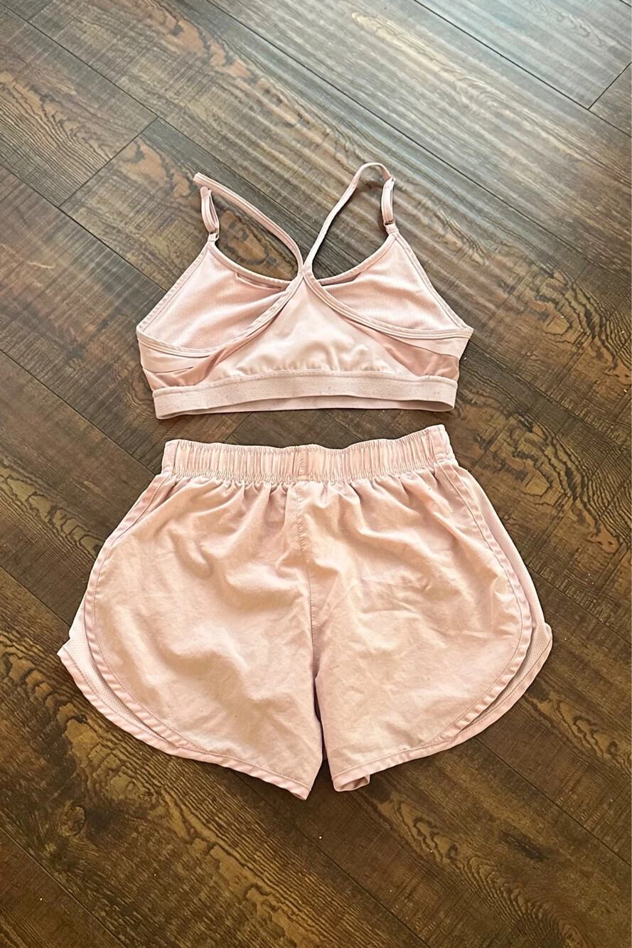 Nike drifit baby pink bra and shorts set - Picture 7 of 7
